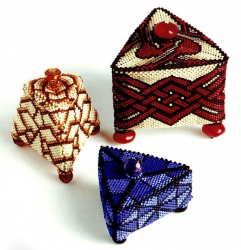шкатулки из бисера