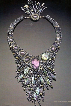 сложное колье из бисера